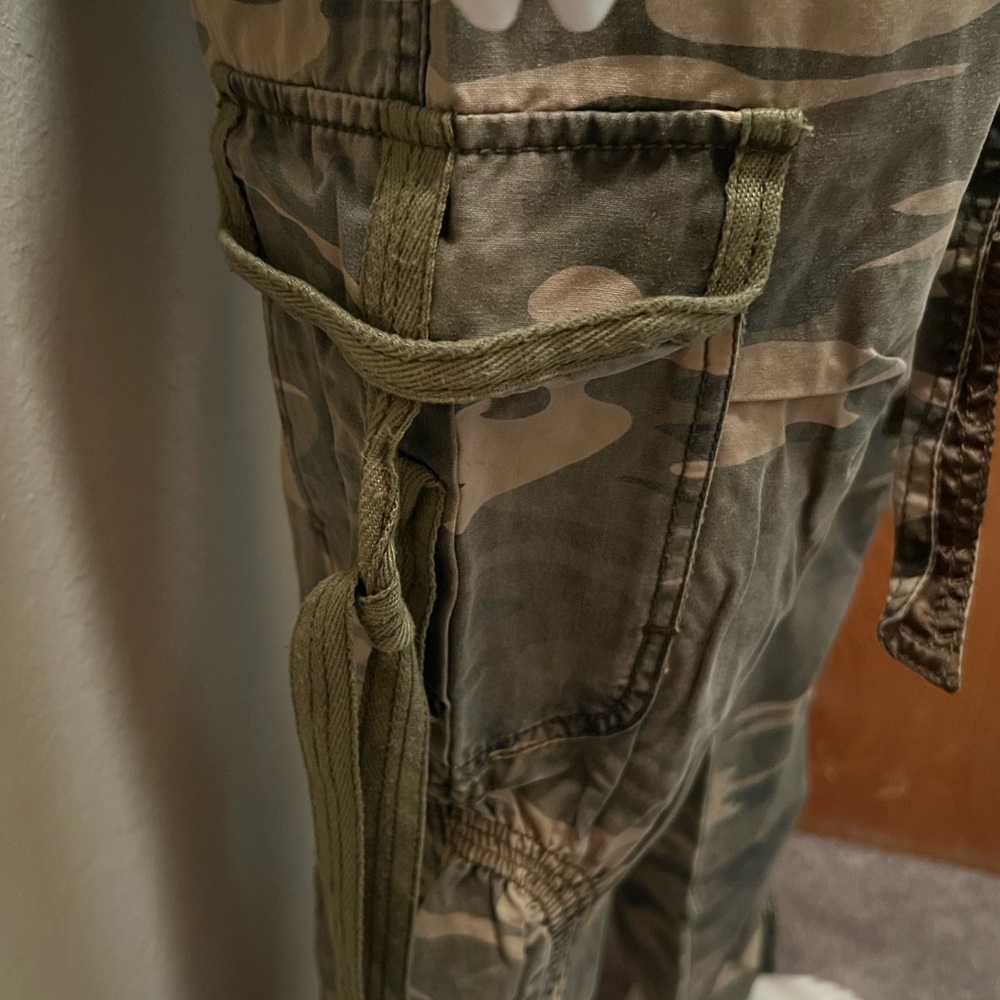 Miss Me Camouflage Cargo Pants - Picture 6 of 10